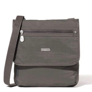 Baggallini NWT Women's Crossbody Bag, Grey